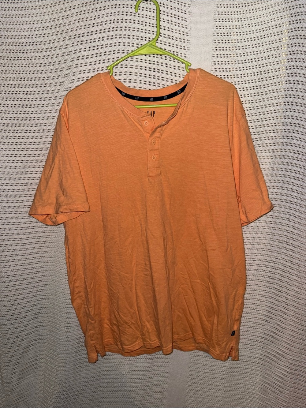 GAP Men’s Orange Short-Sleeve Henley Shirt